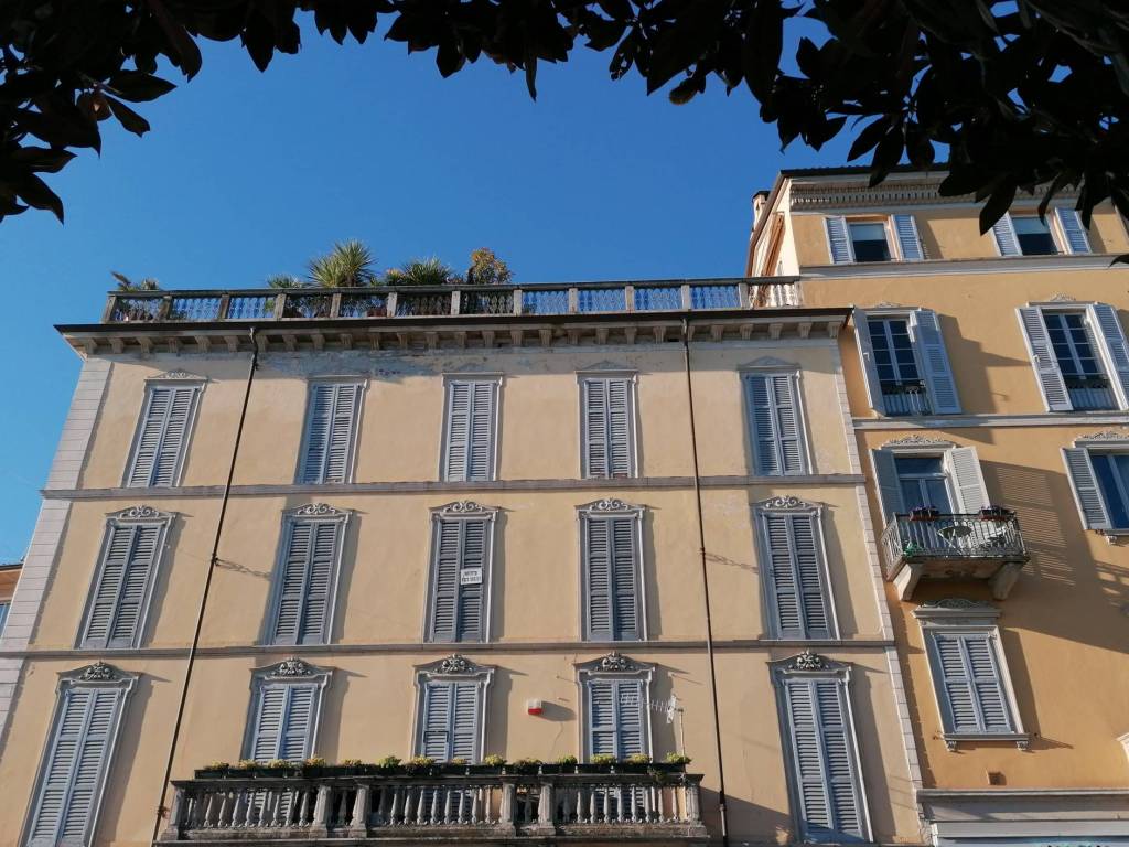 Appartamento a Verbania in Piazza Daniele Ranzoni - Foto 4