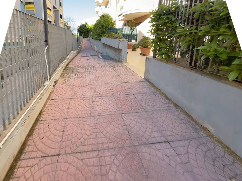 Appartamento a Taranto in Via Fratelli Di Comite, 14 - Foto 3
