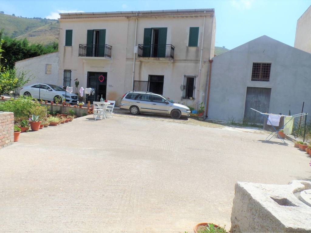 Rustico / casale a Castellammare del golfo in FRAGINESI ( Piano Cardone ), 2 - Foto 2