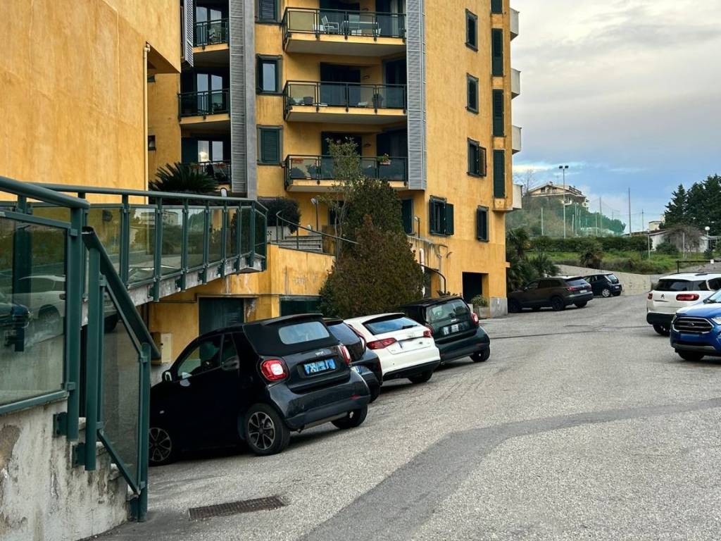Box / garage a Catanzaro in Traversa Barlaam da Seminara - Foto 2