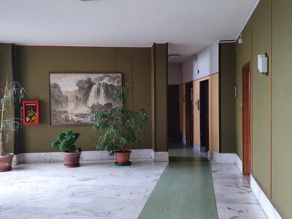 Appartamento a Frosinone in Viale America Latina - Foto 2
