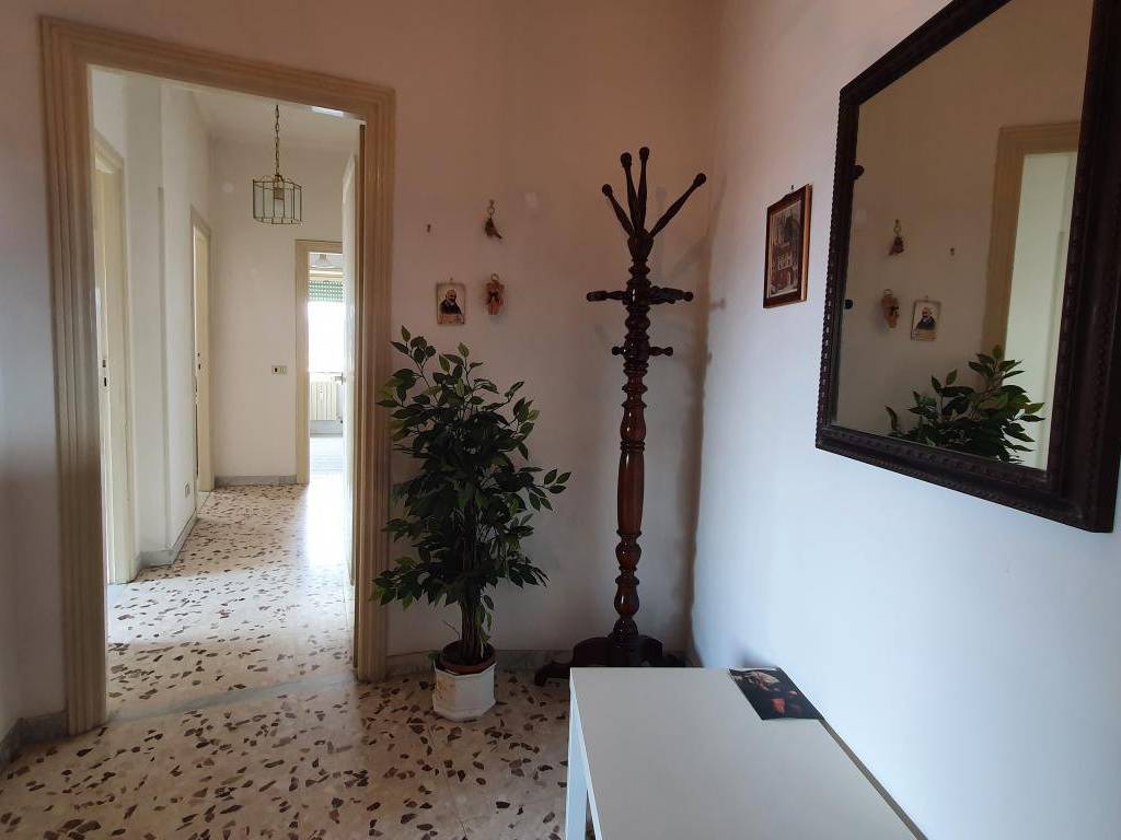 Appartamento a Frosinone in Viale America Latina - Foto 5