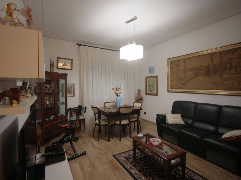 Appartamento a La spezia in Via Gio Batta Valle, 8 - Foto 2