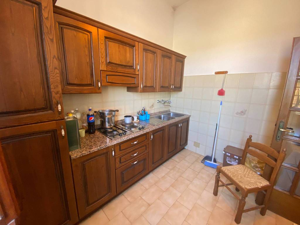 Appartamento a Castiglione del lago in Via Fioretti - Foto 3