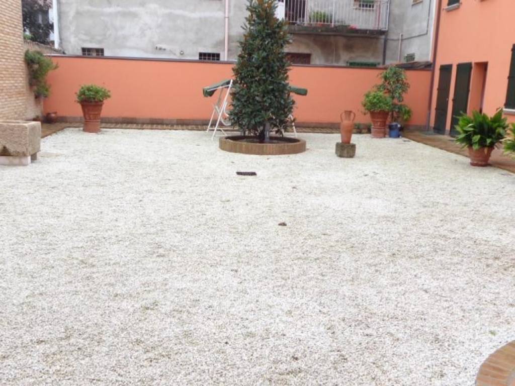 Immobile a Cento in Via Olindo Malagodi, 33 - Foto 3