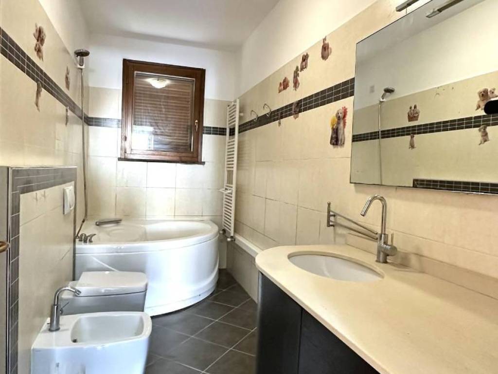 Appartamento a Santa maria a monte in Via Crinale, - Foto 4