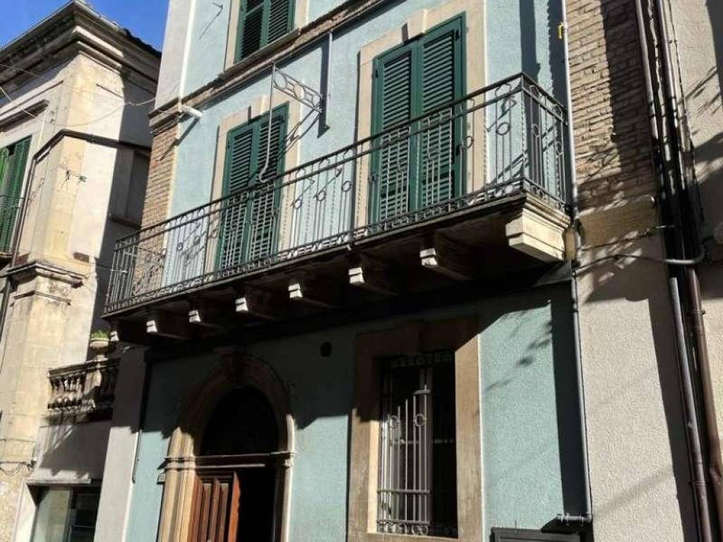 Immobile a Manoppello in corso Santarelli 15 - Foto 3