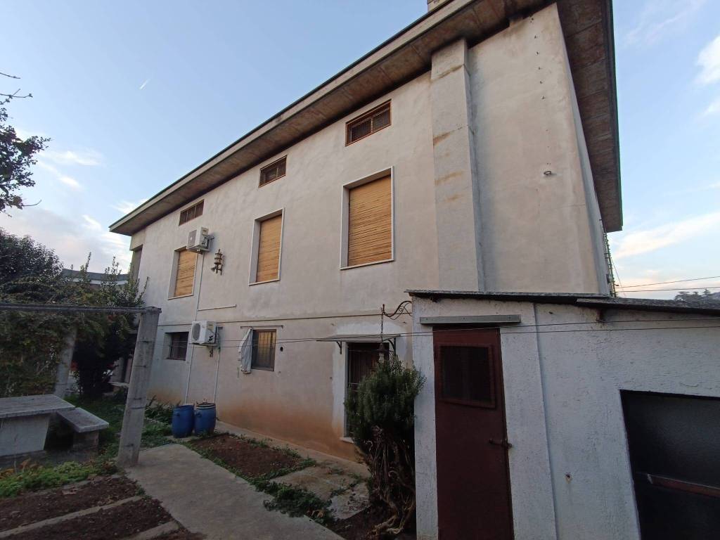 Villa a Rezzato in Via Francesco Cilea - Foto 3