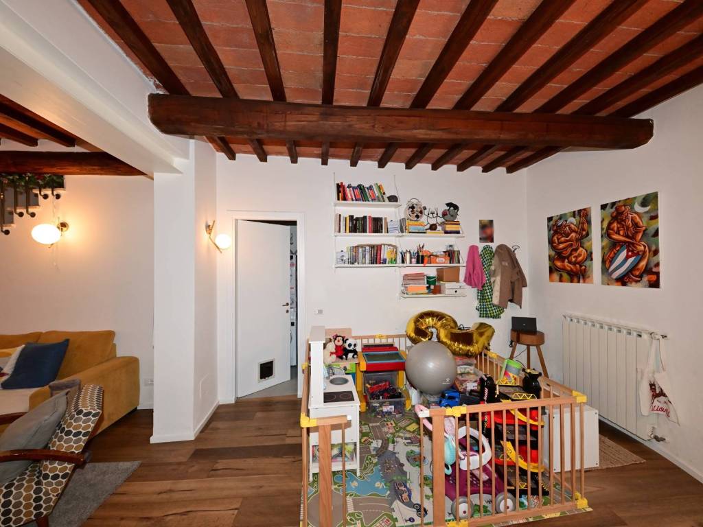 Casa indipendente a Castiglion fiorentino in Via Pozzo Nuovo, 35 - Foto 4
