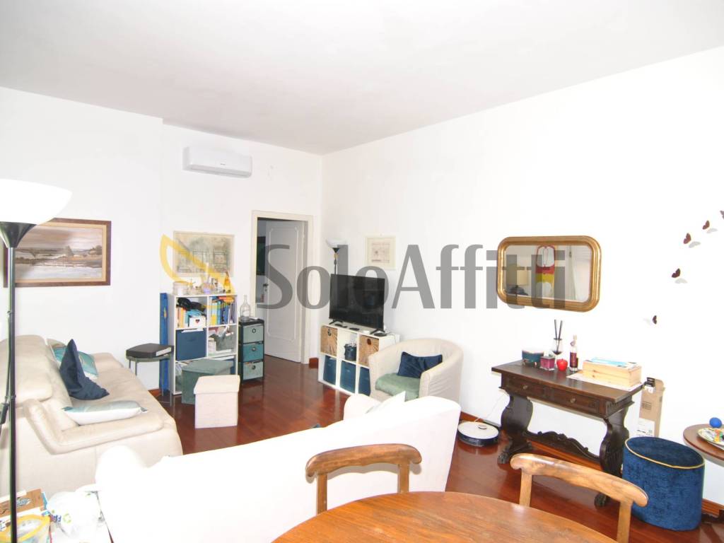 Appartamento a Livorno in Viale Italia - Foto 2