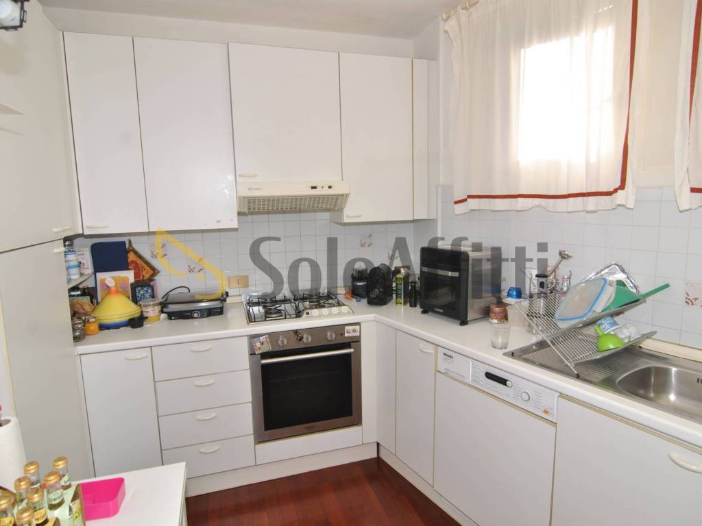 Appartamento a Livorno in Viale Italia - Foto 3