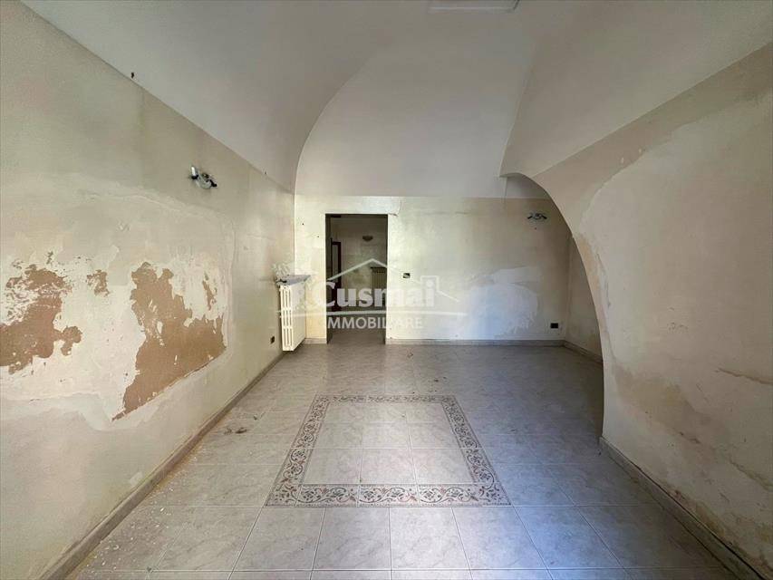 Appartamento a Andria in Piazza Ruggiero Settimo - Foto 3