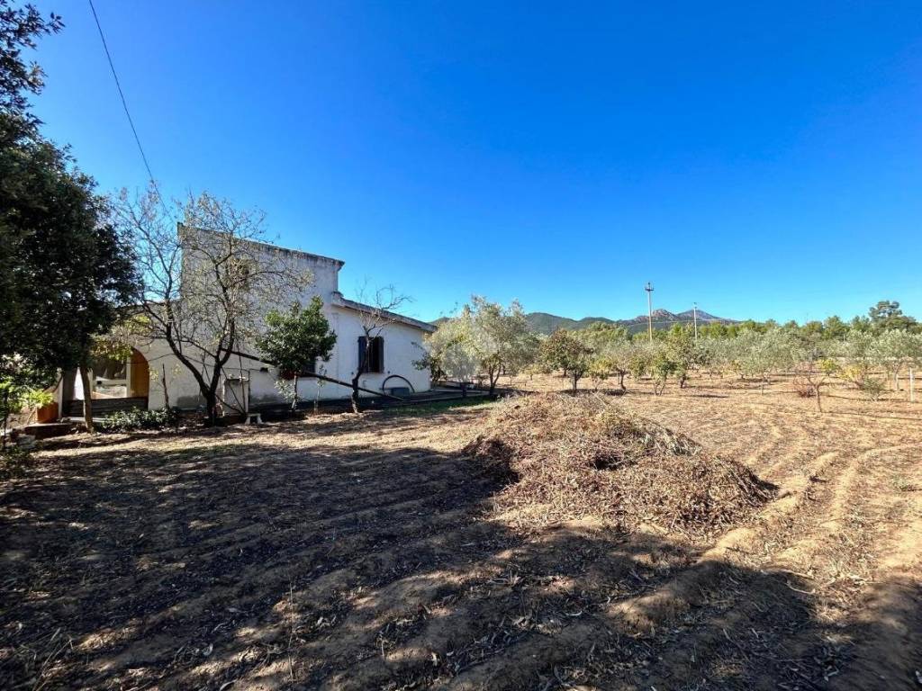 Villa a Uta in Località Pranu Zippiri - Foto 2
