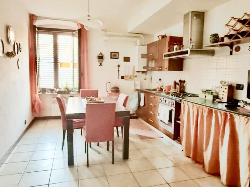 Appartamento a Vertemate con minoprio in Via Vittorio Veneto - Foto 2