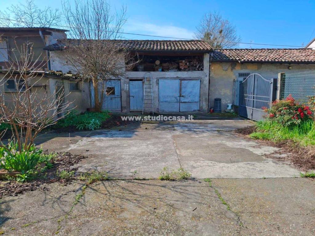 Casa indipendente a Casalmorano in via Cairoli - Foto 3