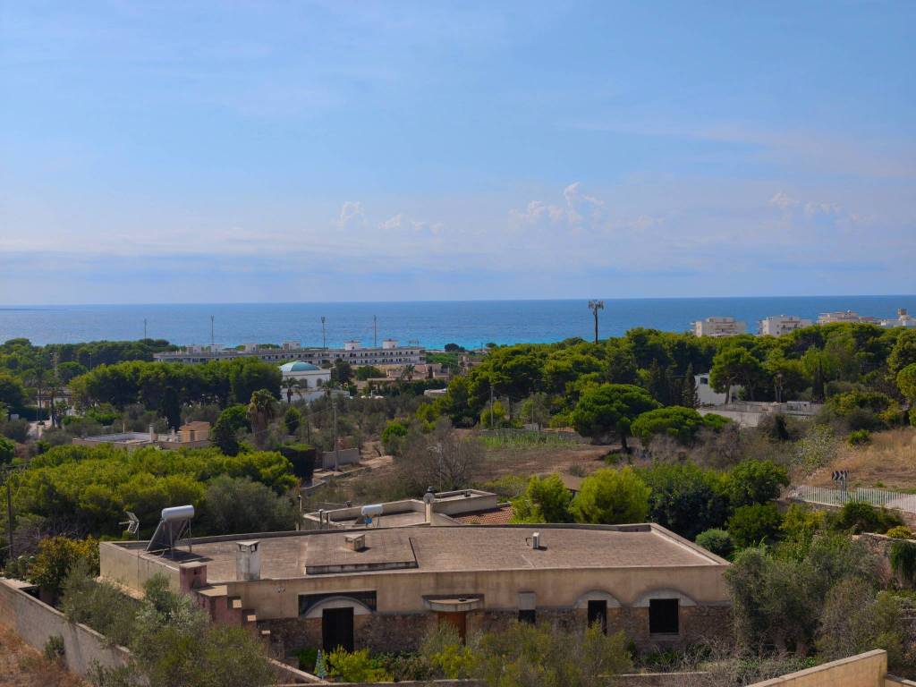 Appartamento a Gallipoli in Via della Costituzione, 48 - Foto 2
