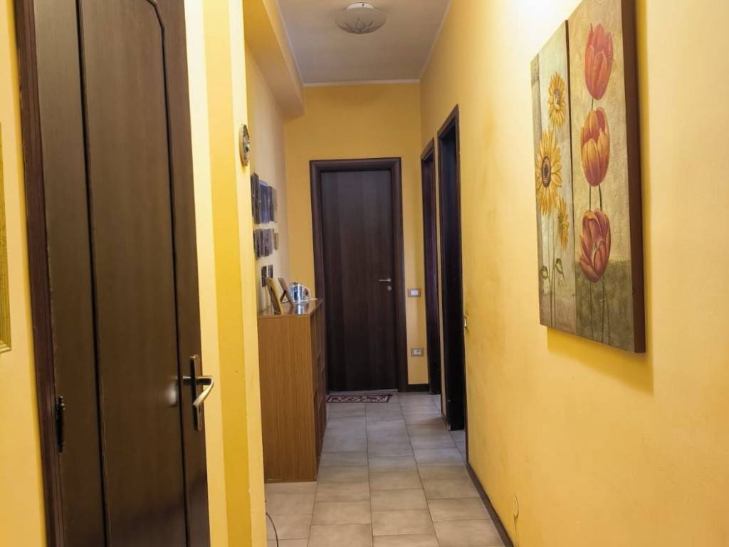 Appartamento a Caltanissetta in Via Gabriele Amico Valenti, 105 - Foto 4