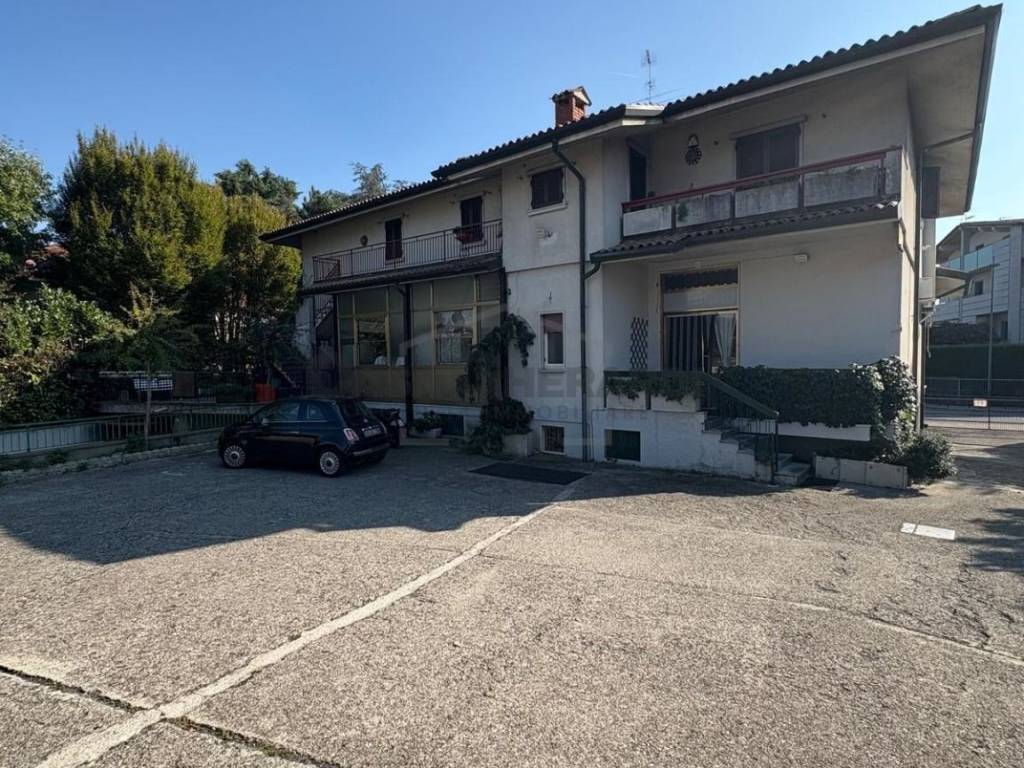Immobile a Capriate san gervasio in Via Vittorio Veneto - Foto 4
