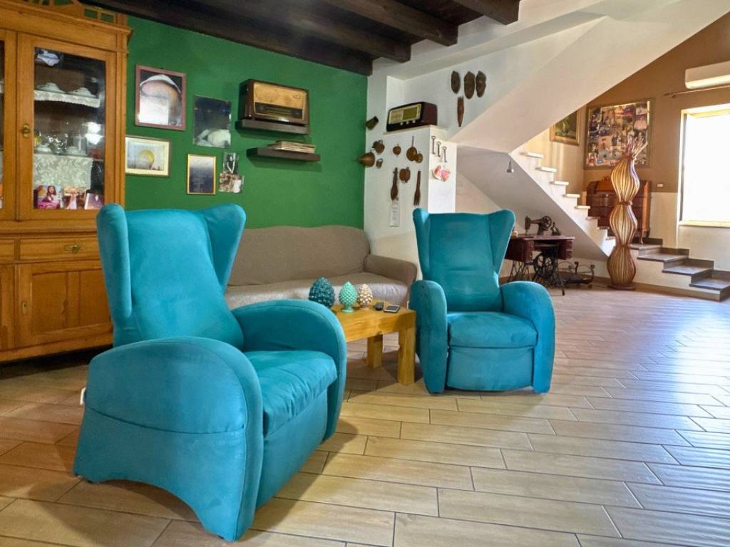 Casa indipendente a Milazzo in contrada acqueviole, 79 - Foto 2