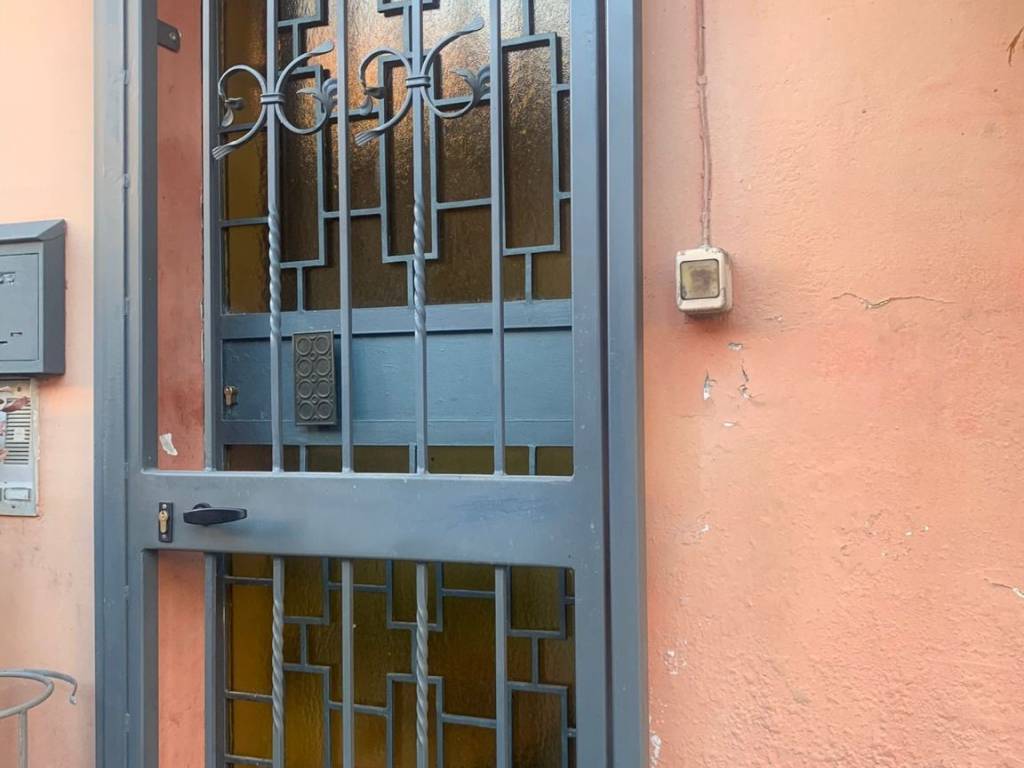 Casa indipendente a Alice castello in Piazza Fratelli Savio, 3 - Foto 5