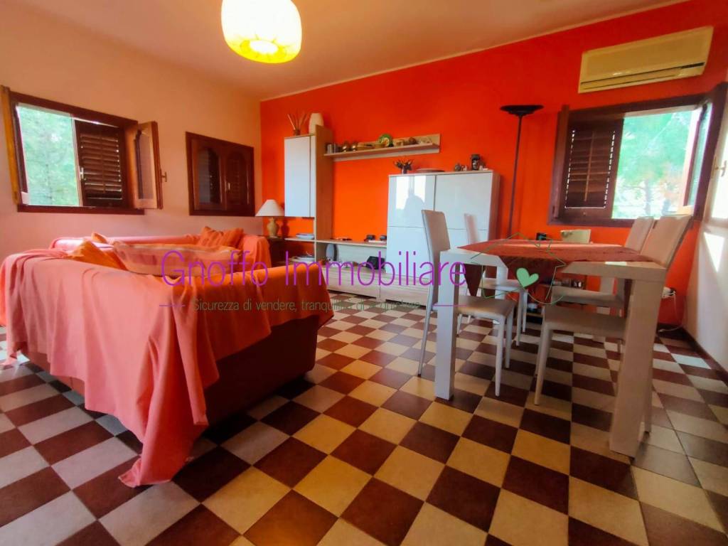 Villa a Valderice in Via delle Mandorle - Foto 2