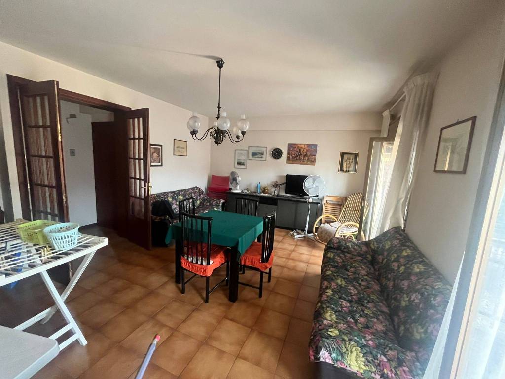 Appartamento a Giarre in Via Torrente - Foto 5
