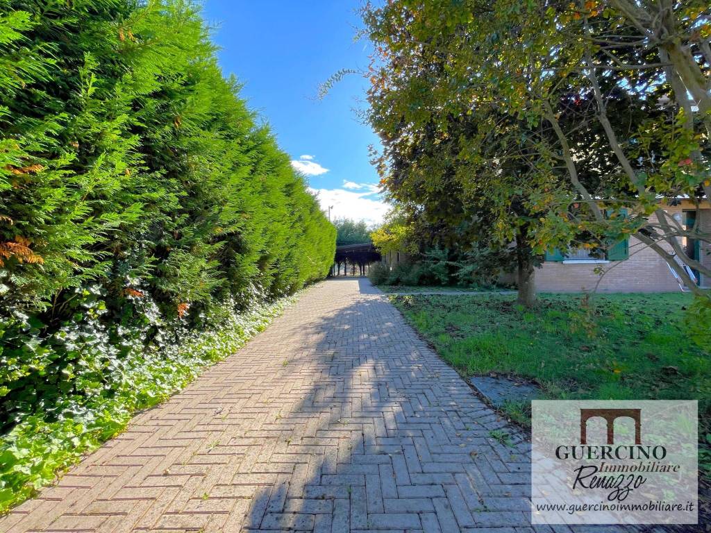 Villetta a schiera a Finale emilia in Via Rubicone, 6 - Foto 4