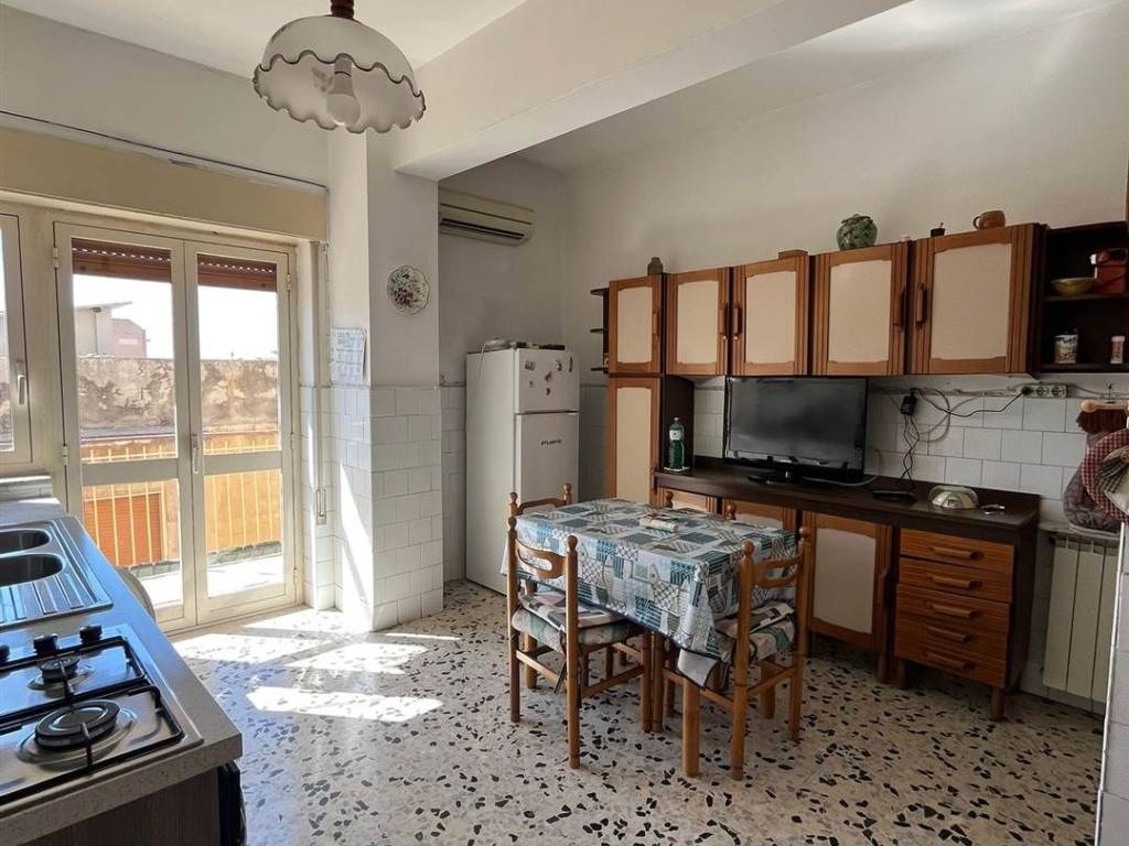 Appartamento a Noto in Via Ugo Lago n. 36 - Foto 3