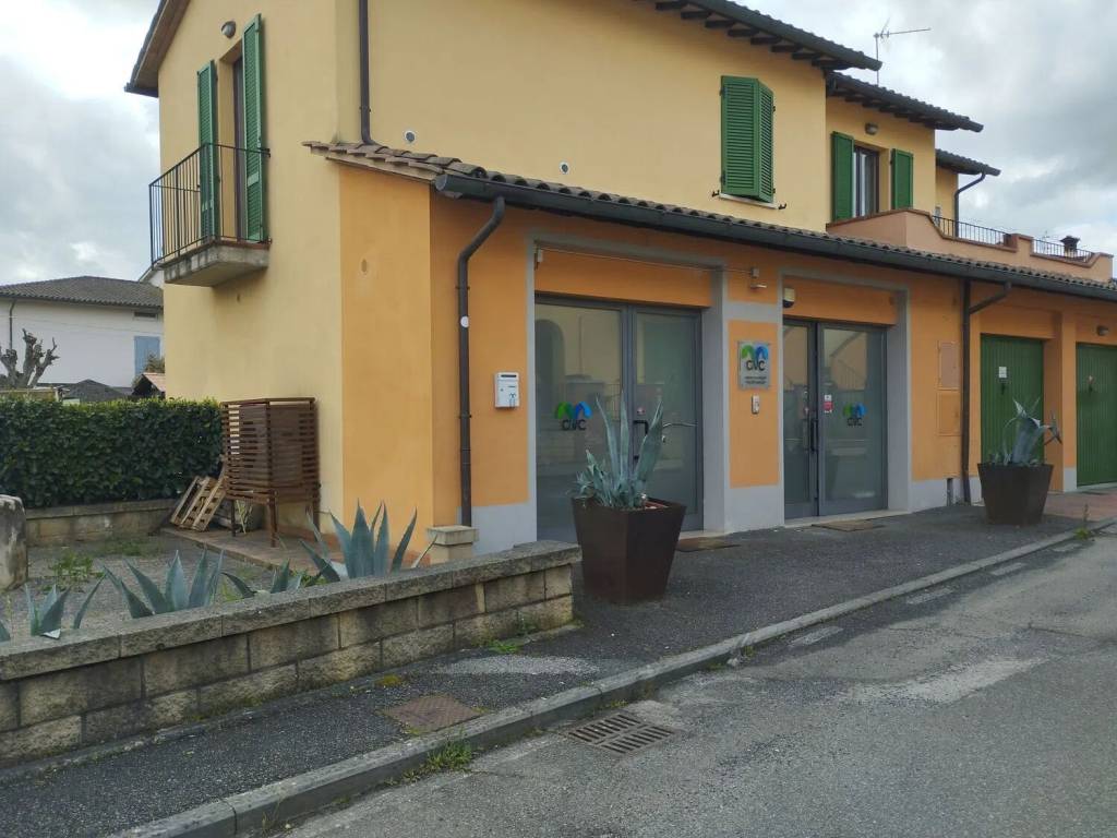 Immobile a Marciano della chiana in Via Giacomo Leopardi - Foto 2