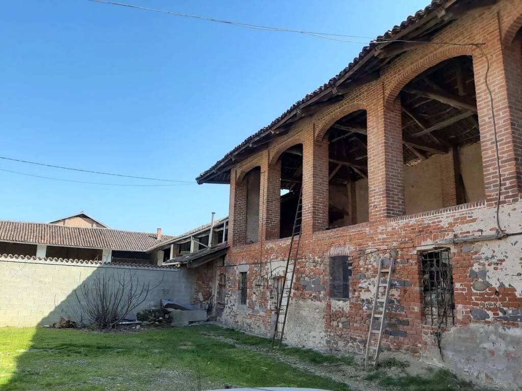 Rustico / casale a Sandigliano in Strada Vicinale Torrazza, 47 - Foto 5