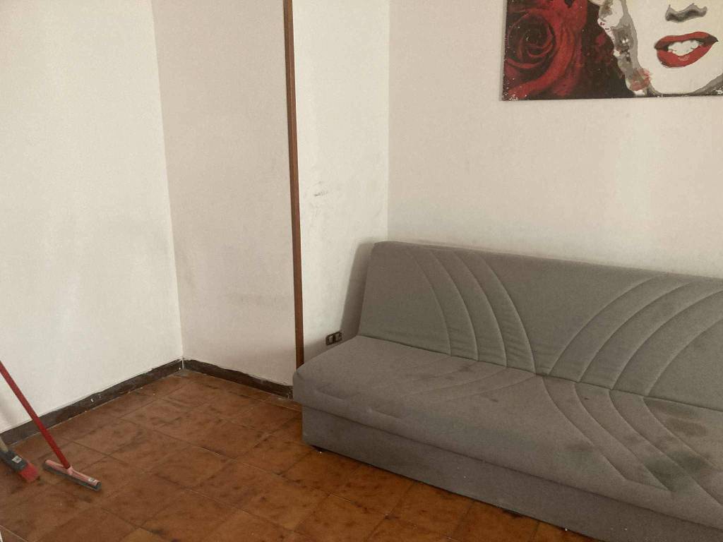 Appartamento a San nicola la strada in Piazza Matilde Serao - Foto 2