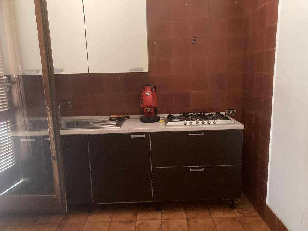 Appartamento a San nicola la strada in Piazza Matilde Serao - Foto 3