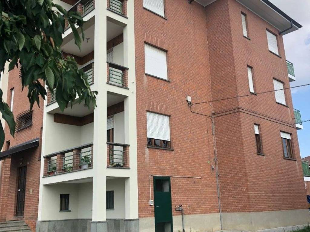 Palazzo / stabile a Ceresole alba - Foto 2