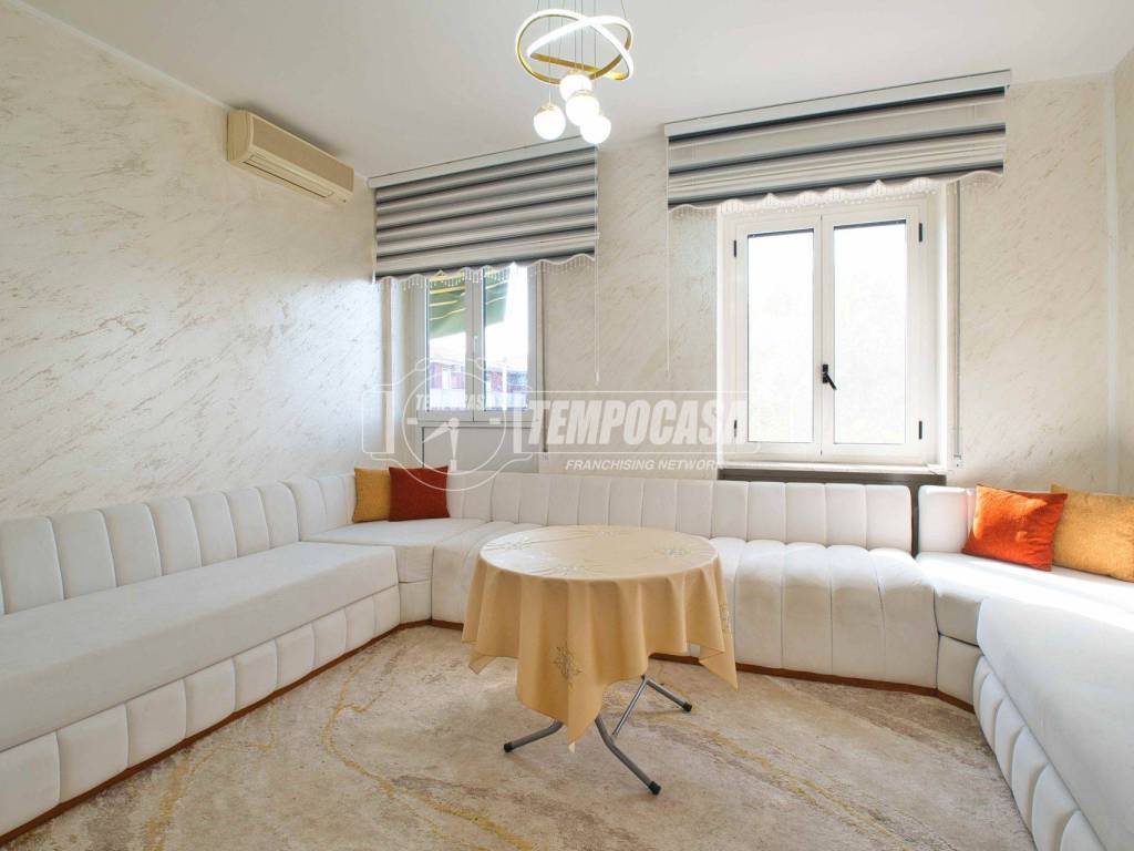 Appartamento a Cerano in Via Mulino Vecchio - Foto 3