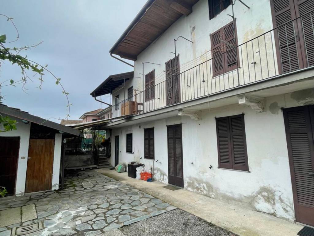 Casa indipendente a Borgo ticino in Via Valle - Foto 2