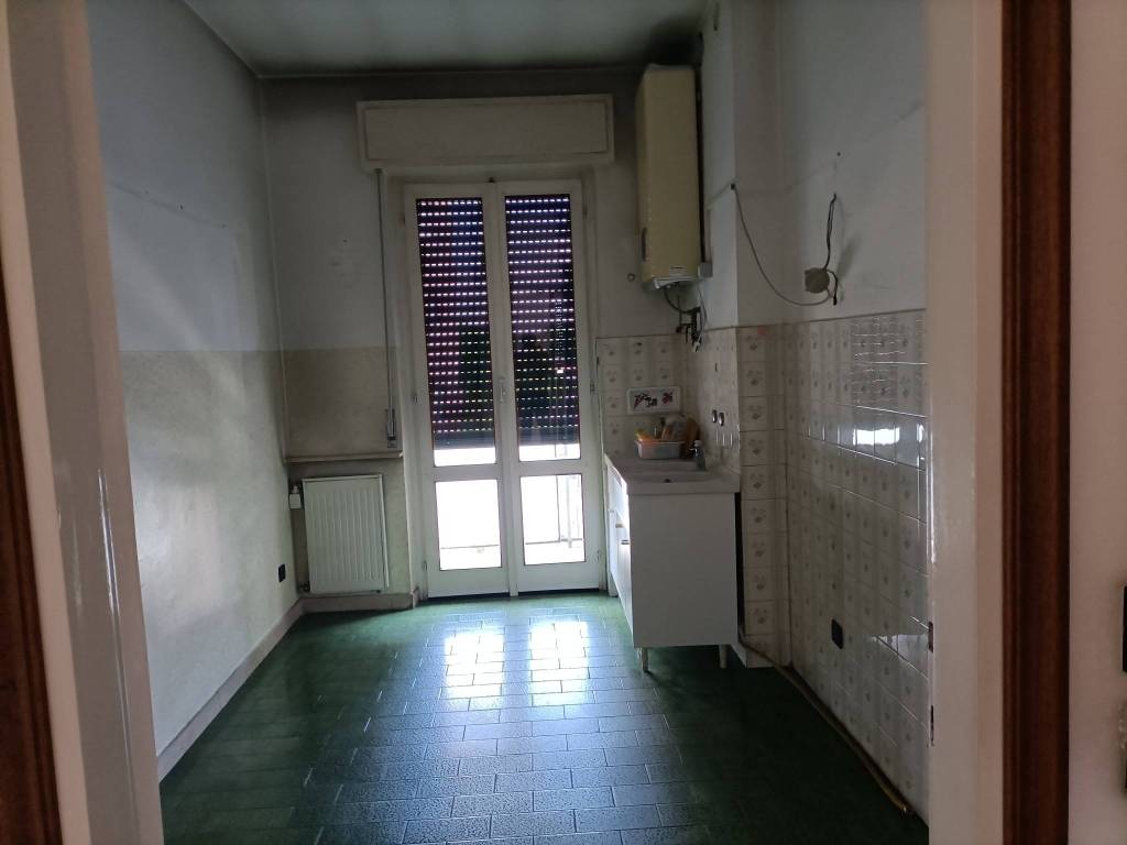 Appartamento a Gorla minore in Via Ambrogio Colombo - Foto 4