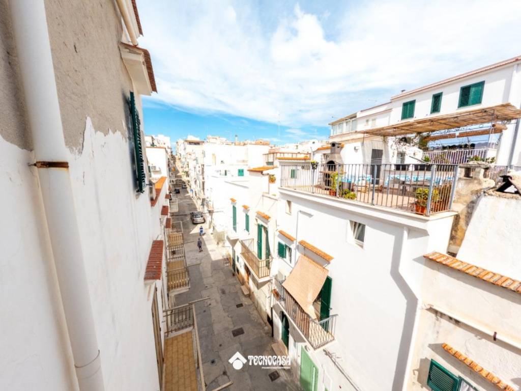 Appartamento a Vieste in Via Fratelli Cocle, 5 - Foto 3