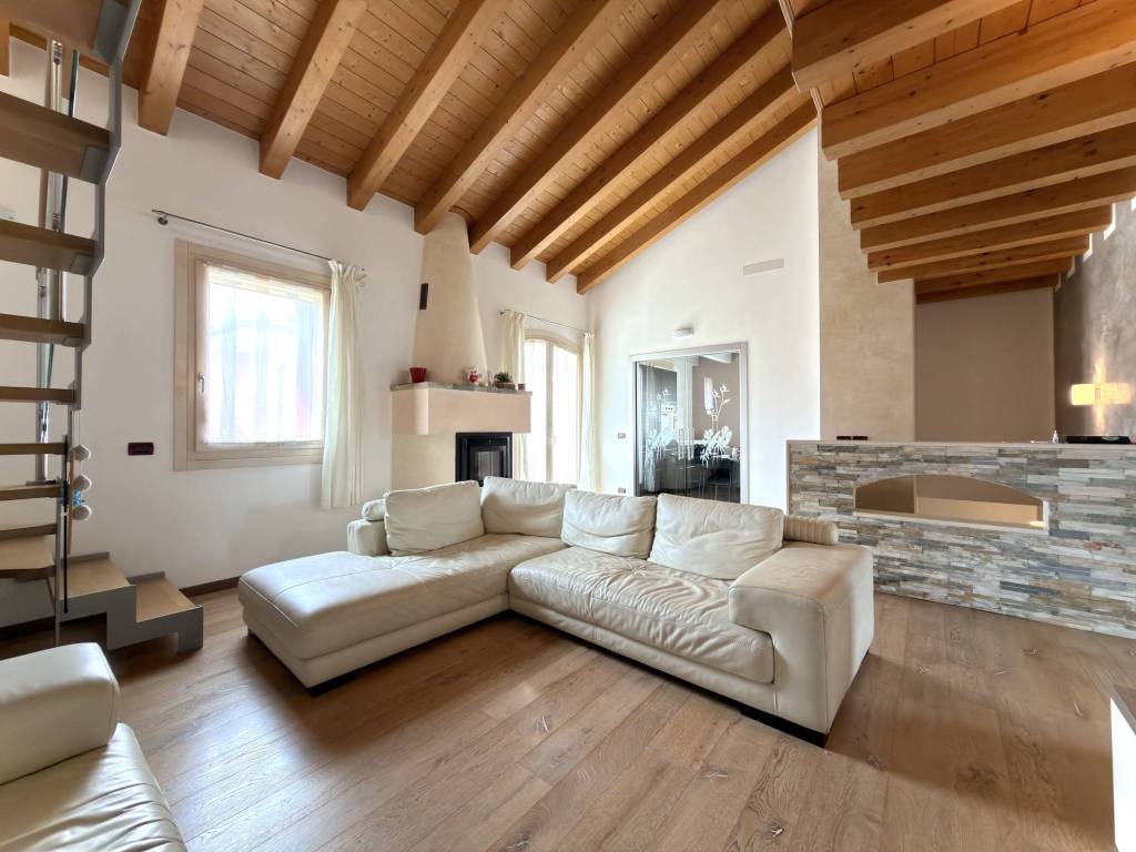 Appartamento a Paese in Via Montello - Foto 4