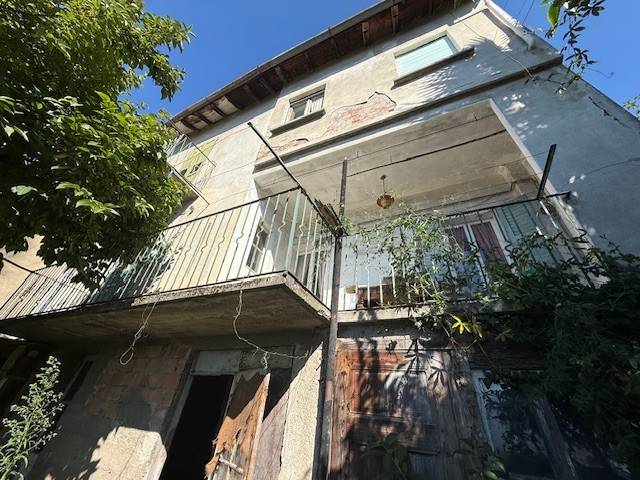 Casa indipendente a Bellano in Frazione Ombriaco, 34 - Foto 3