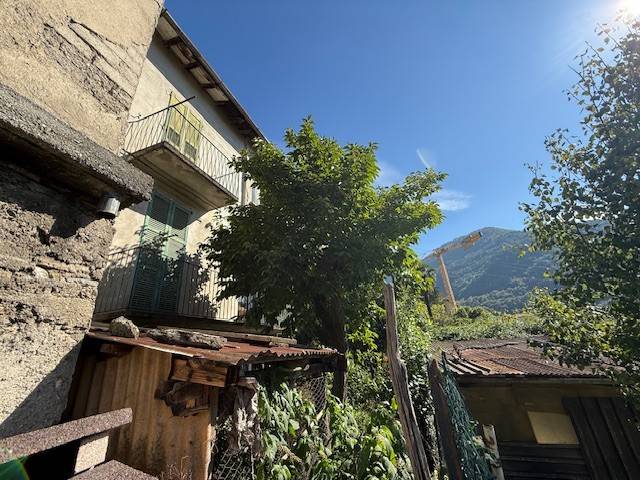 Casa indipendente a Bellano in Frazione Ombriaco, 34 - Foto 4