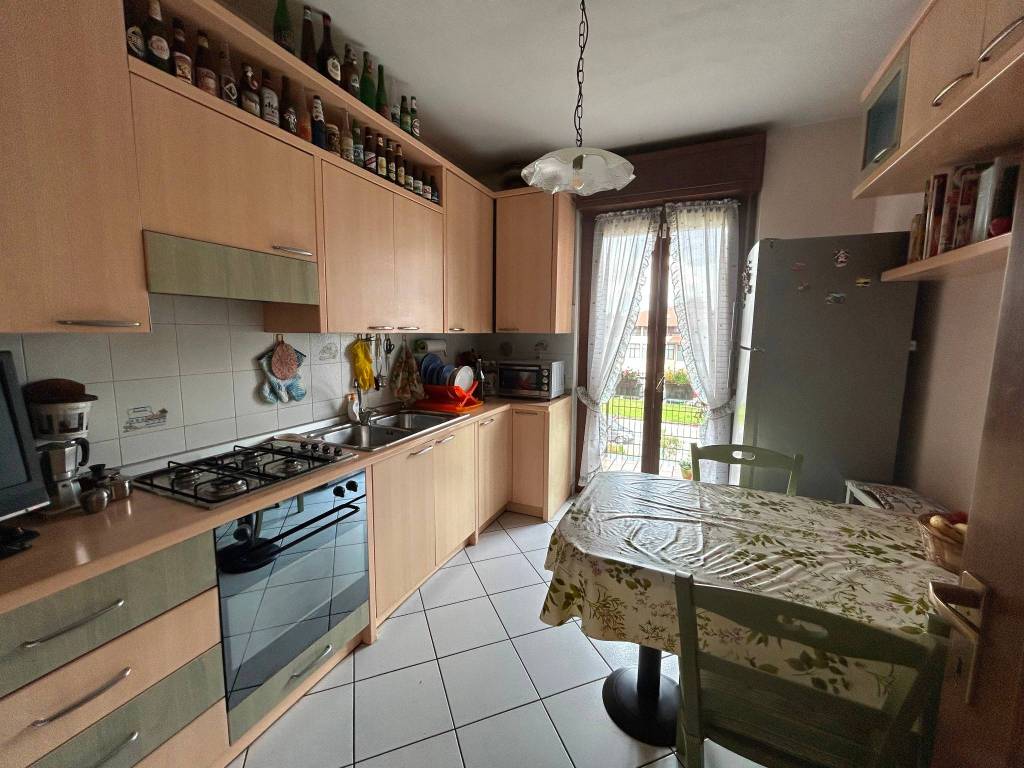 Appartamento a Vedano olona - Foto 4