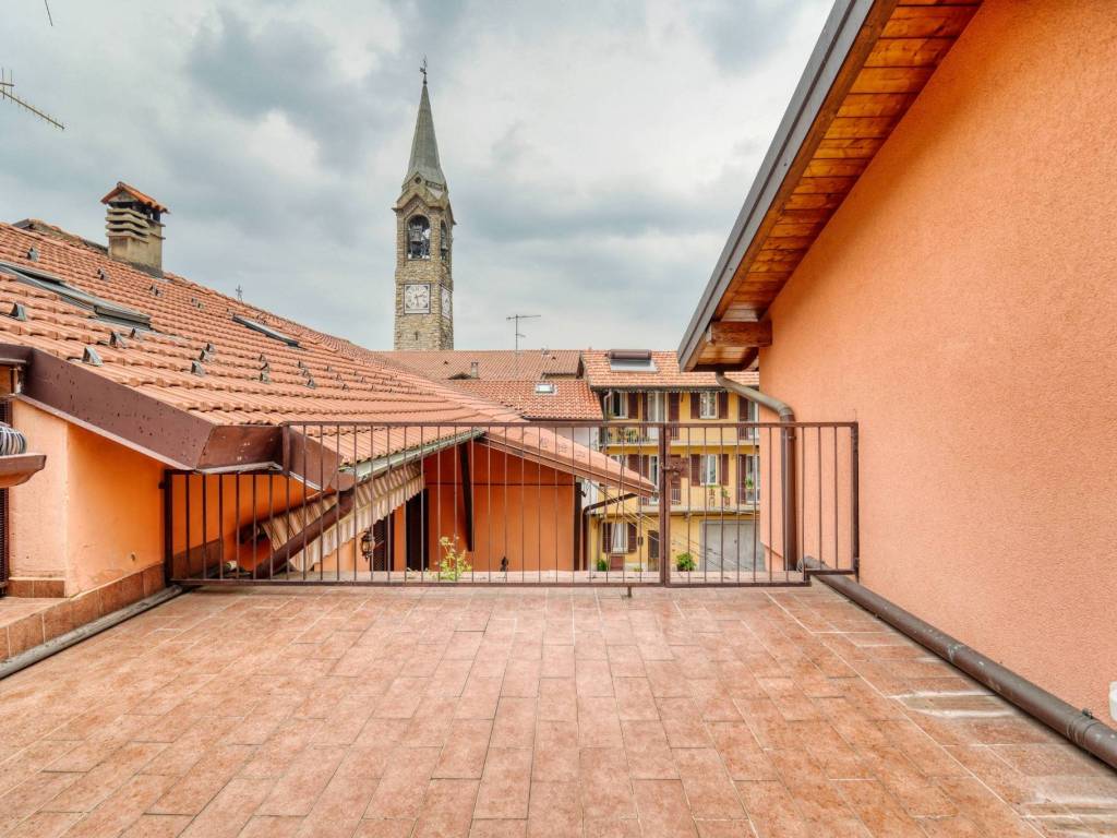 Appartamento a Binago in Via Cipriano Mistò, 4 - Foto 4