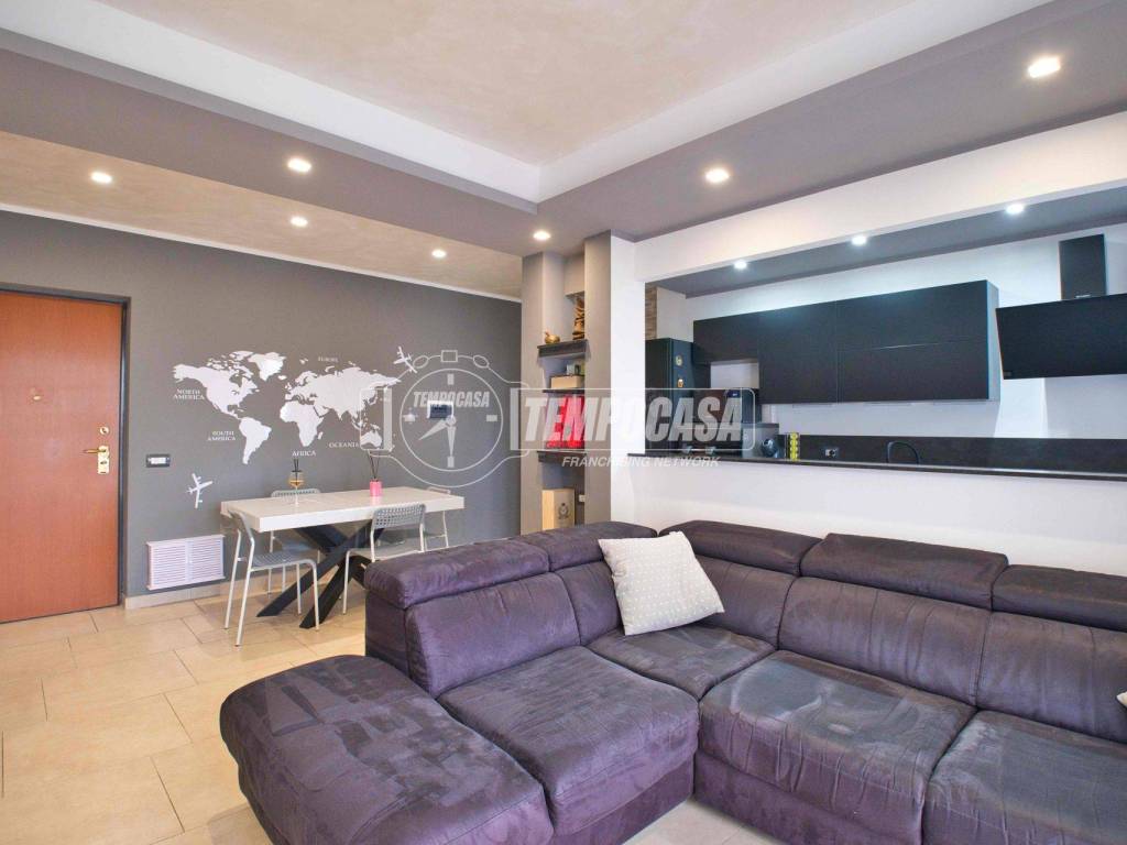Appartamento a Cameri in Strada Privata Sant'Antonio - Foto 5