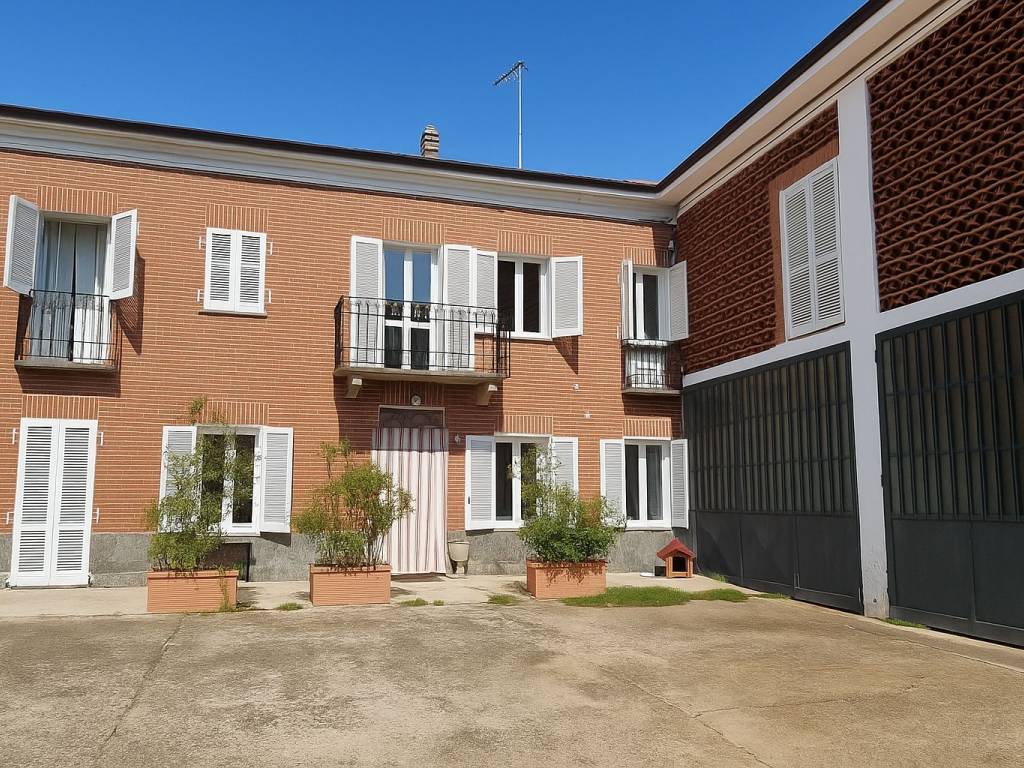 Rustico / casale a Vigliano d'asti in Piazza Guglielmo Marconi, 5 - Foto 2