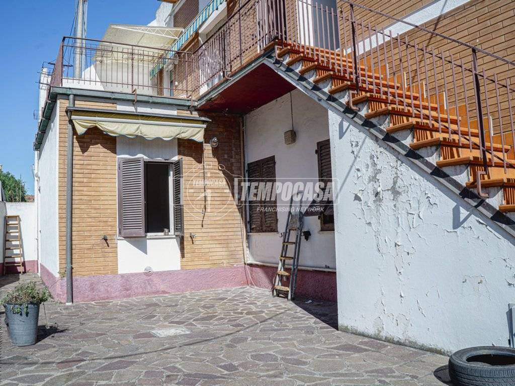 Casa indipendente a Fano in Via della Marina - Foto 4