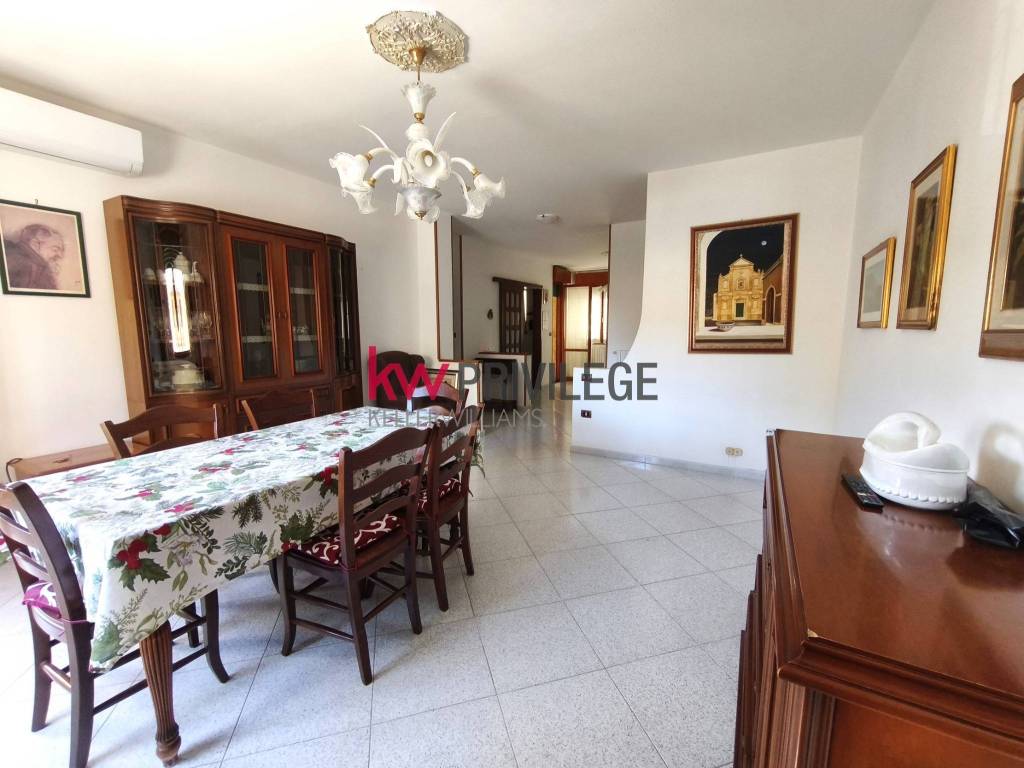 Appartamento a Brindisi in Via Bozzano, 8 - Foto 5