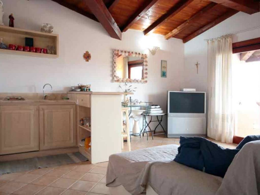 Villa a Loiri porto san paolo in Monte Ferru S.N.C. - Foto 2