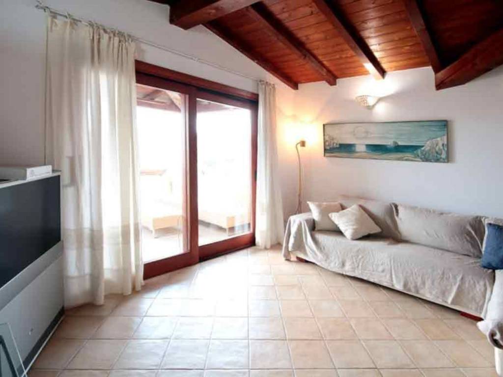 Villa a Loiri porto san paolo in Monte Ferru S.N.C. - Foto 4