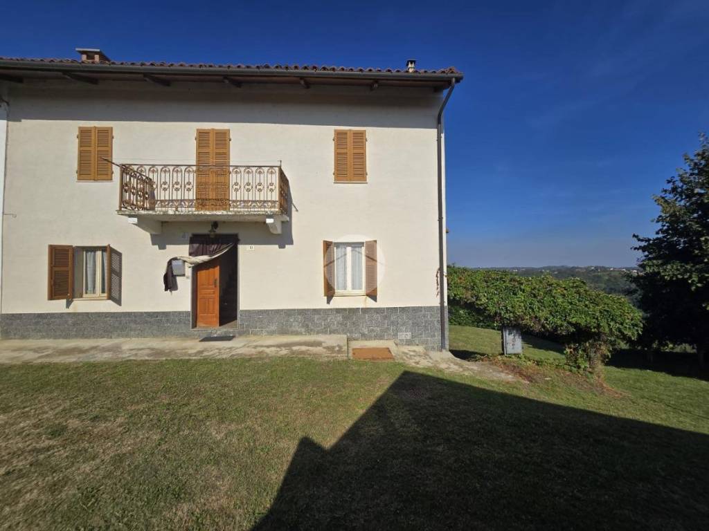 Casa indipendente a Ferrere in Via Collina San Rocco, 45 - Foto 2