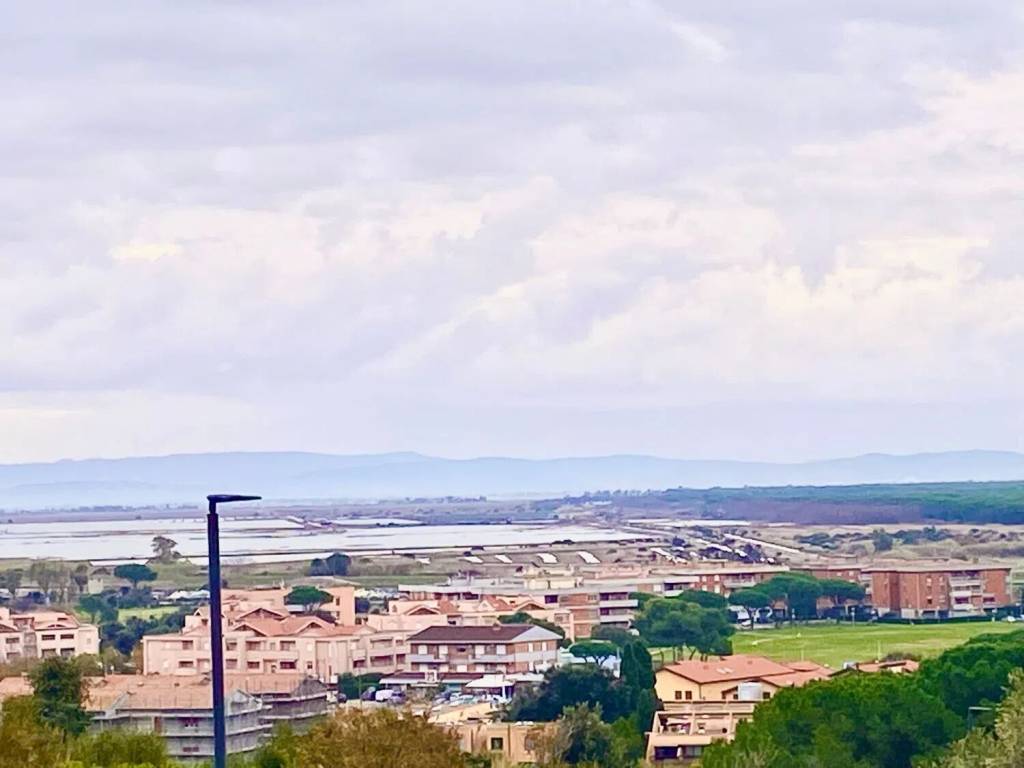 Appartamento a Castiglione della pescaia in Zona Residenziale No Number - Foto 2